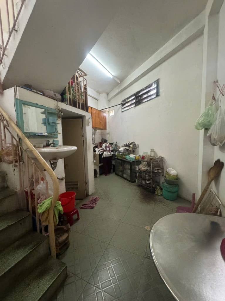 NHÀ 3 TẦNG 39M2-HẺM 5M HẬU GIANG-GIÁ 4.5 TỶ