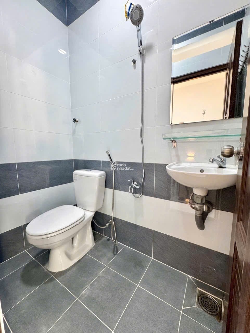 Nhà HXH 6m Vườn Lài, Phú Thọ Hòa, 45m2, 2 tầng, chỉ 5.9 tỷ TL