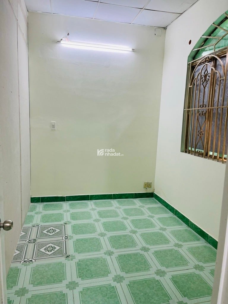 NGAY AEON MALL, HẺM XE HƠI ĐỖ THỪA LUÔNG, TÂN PHÚ, 4.4M2 NGANG HIẾM CÓ. GIẢM 550TR CHỈ 3.6T TL TỐT