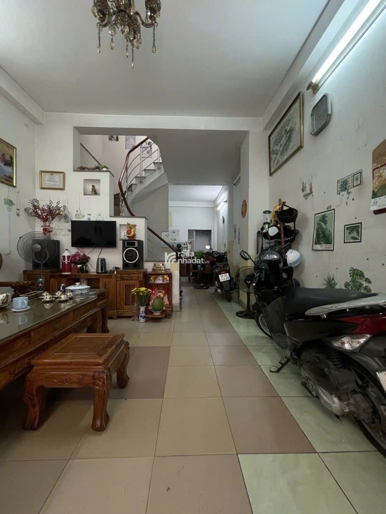 NHÀ 3 TẦNG - TÂN PHÚ - 57M2 (4.2*13) - 3PN - GẦN AEON - 5 TỶ 700