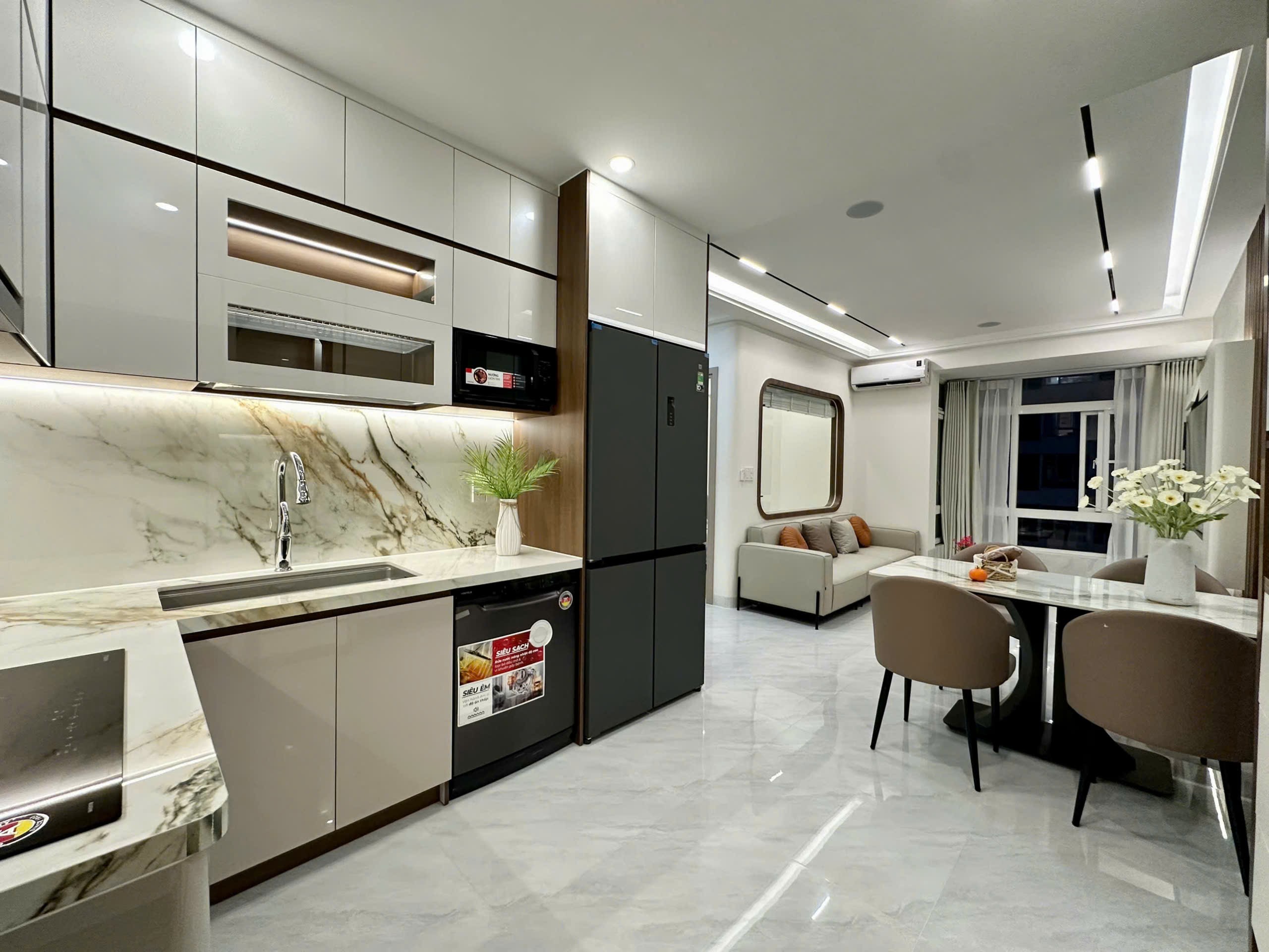 Bán nhanh căn hộ hộ Sky garden 3, Phú Mỹ Hưng, Q7, 3PN nhà mới đẹp, giá chỉ 6,3 tỷ 