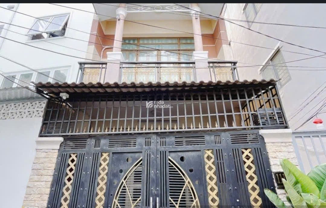 Chỉ 6T2 -63MV ngay Phú Mỹ Hưng nhà 4 lầu BTCT ôtô ngủ nhà - vừa ở vừa làm công ty