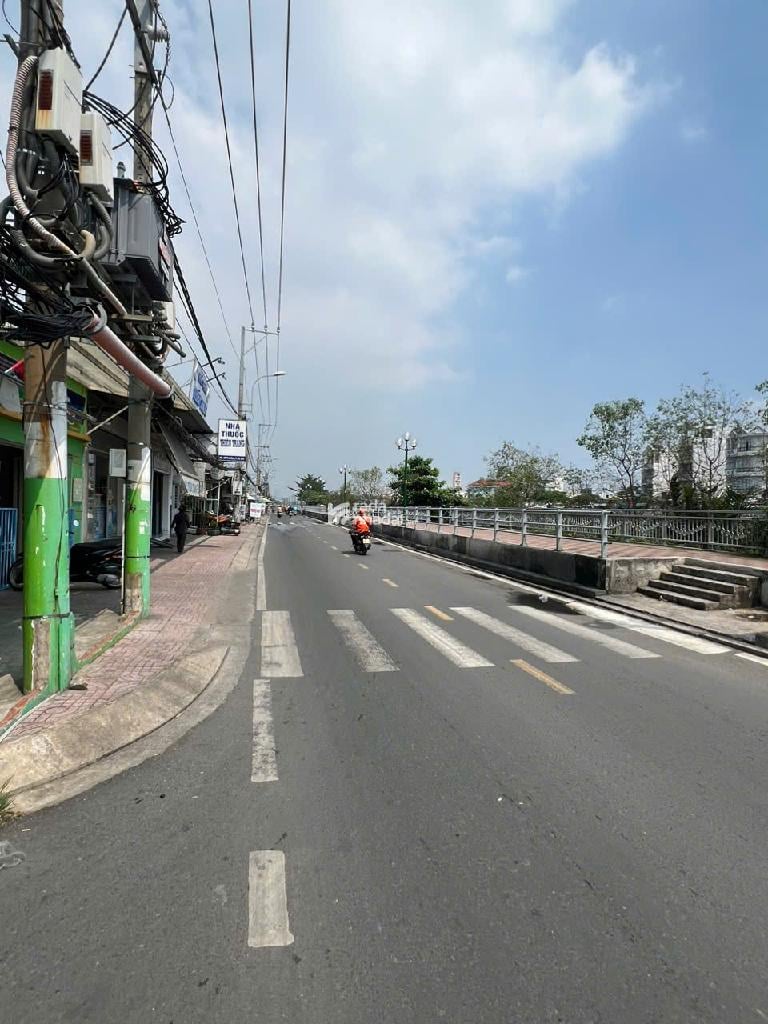 Bán Nhà 90m2, SHR Không Qui Hoạch, 4 Tầng 5PN, Chỉ 6Tỷ Phú Định Quận 8