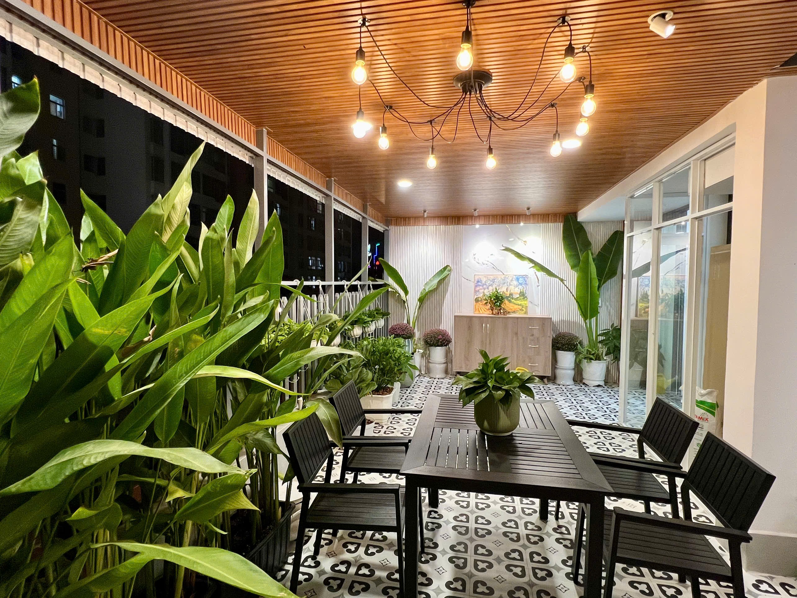 Bán nhanh căn hộ sân vườn sky garden 2, PMH, Q7, 3PN giá chỉ 9,5 tỷ 