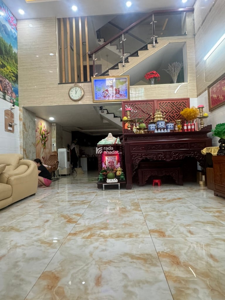 Bán siêu phẩm HXH 373 Lý Thường Kiệt 5.5x15 x 5 tầng 
