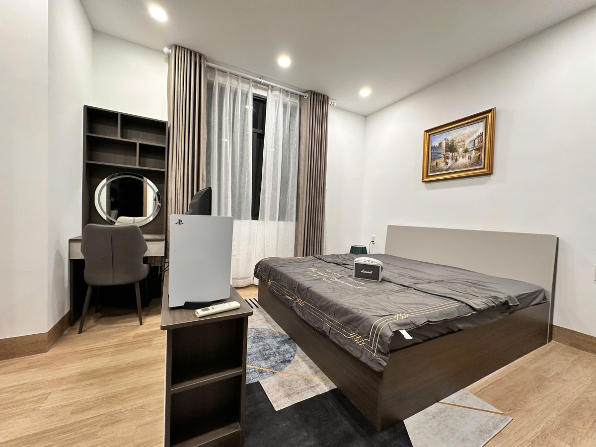 Hàng đẹp liền kề TMDV The Manhattan Glory, giá 29,28tỷ