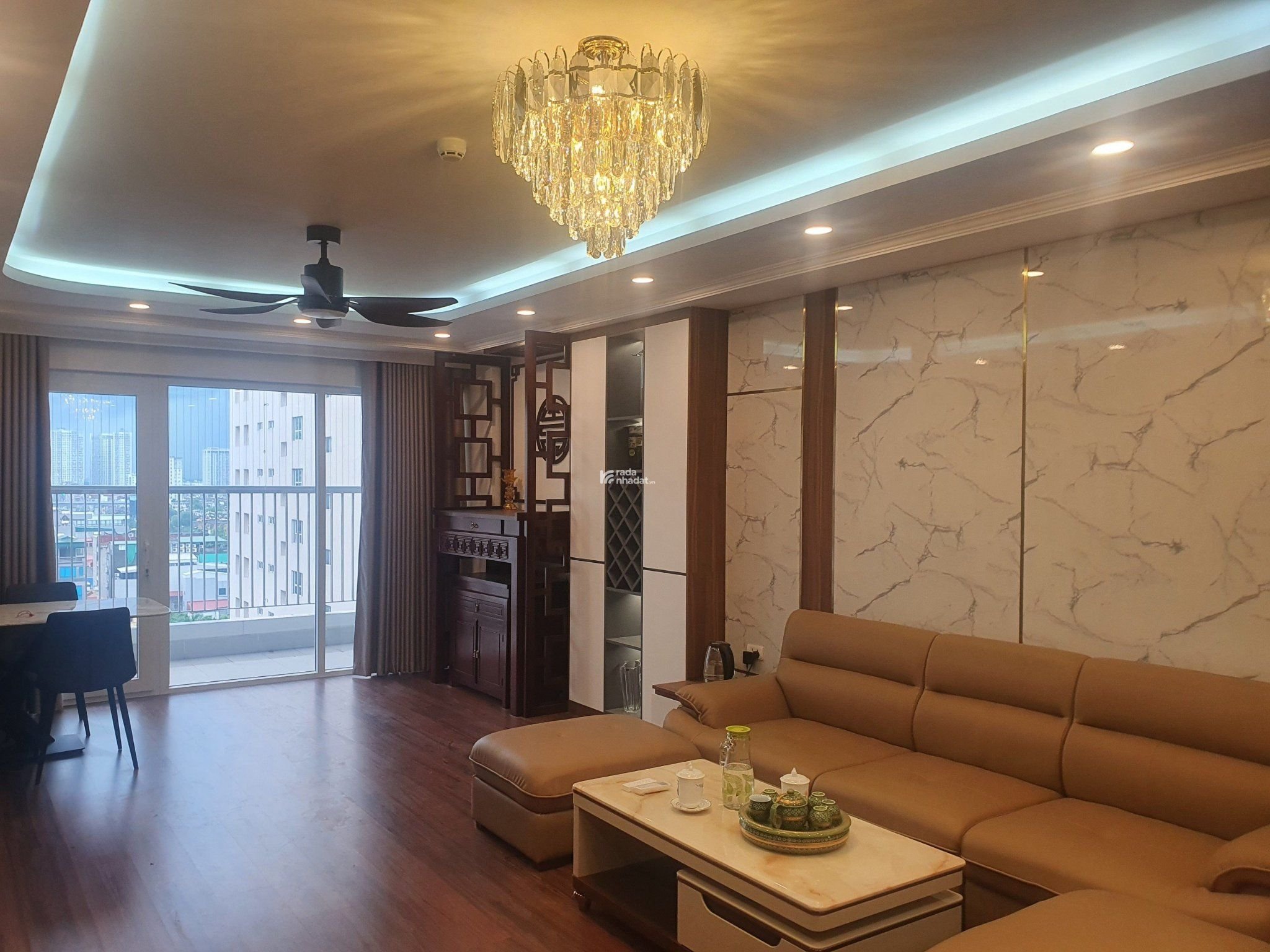Gia đình tôi cần bán căn hộ chung cư Hoàng Ngân Plaza 2 ngủ 2wc NT đầy đủ đẹp giá chỉ 4,2 tỷ