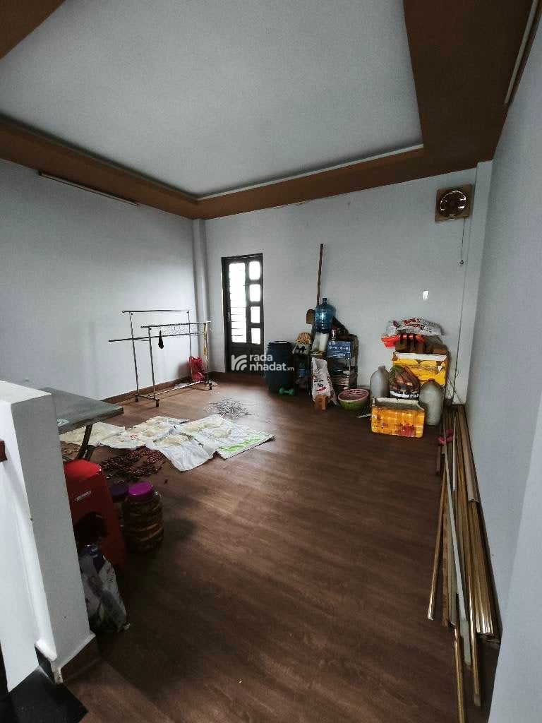 NHÀ PHỐ MỚI XÂY  THIẾT KẾ HIỆN ĐẠI 1 TRÊT 3 LẦU ĐƯỜNG LÊ THỊ RIÊNG P  THỚI AN -QUẬN12