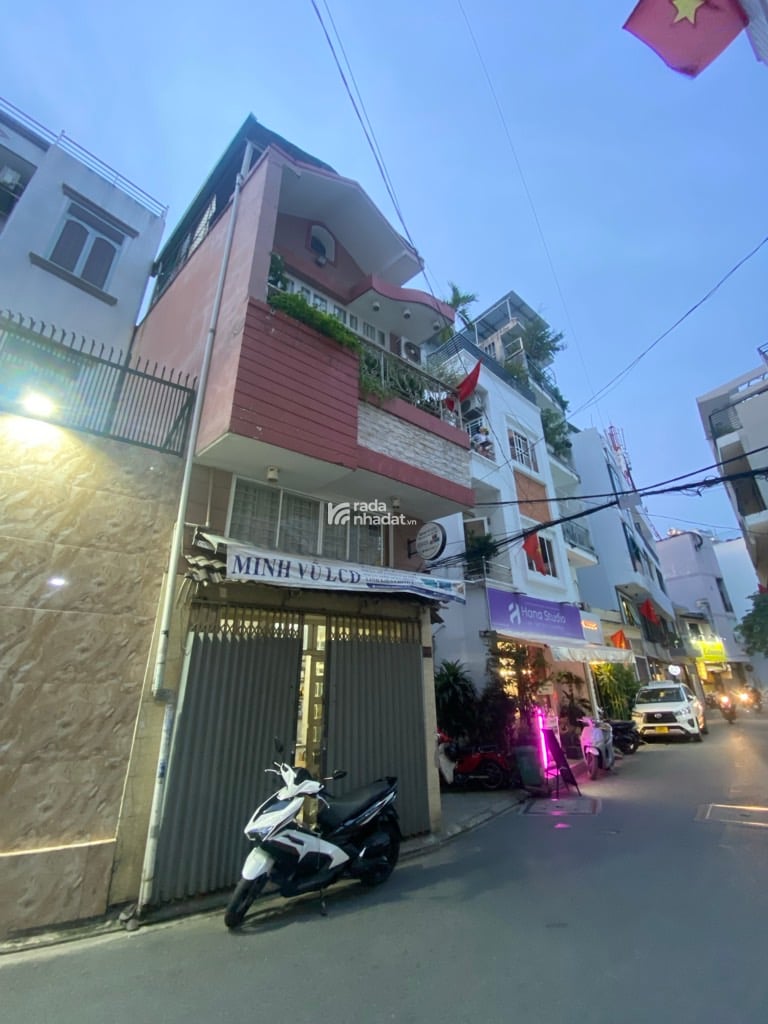 HẺM XE HƠI SÁT MT PHAN XÍCH LONG, PHÚ NHUẬN, 4 TẦNG ĐÚC BTCT. GIẢM 350TR CHỈ 4.99T TL 