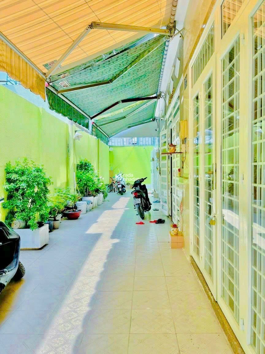 NHÀ TÂN PHÚ  4PN  2 Lầu  ST, 40m2 (4x10), GÍA 5.38 TỶ TL, PHÁP LÝ CHUẨN, XD ĐỦ