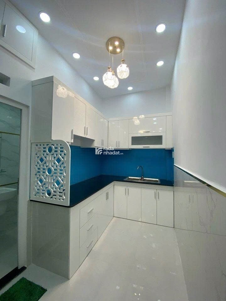 Bán nhà xây ở tâm huyết Bình Hưng Hòa B