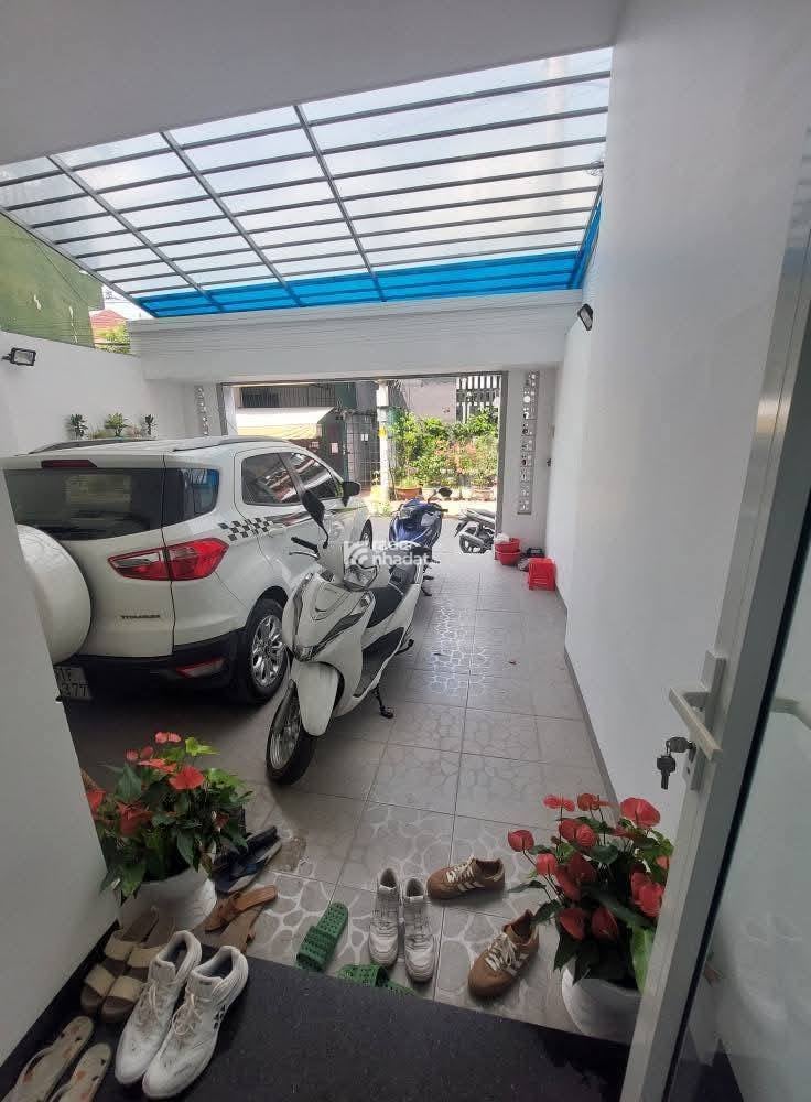 CHỈ 16TR CÓ NGAY NHÀ MẶT TIỀN 3PN FULL NỘI THẤT SAU TTTM GIGAMALL, ÔTÔ ĐẬU TRONG NHÀ,SẴN 3 MÁY LẠNH