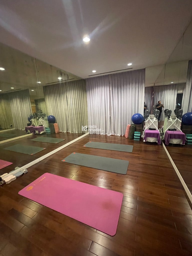 BIỆT PHỦ SIÊU ĐẸP - VỊ TRÍ ĐẮT ĐỊA NHẤT CỦA PHƯỜNG 4 - SANG - VIEW CÔNG VIÊN - NGANG 36M - 750M2