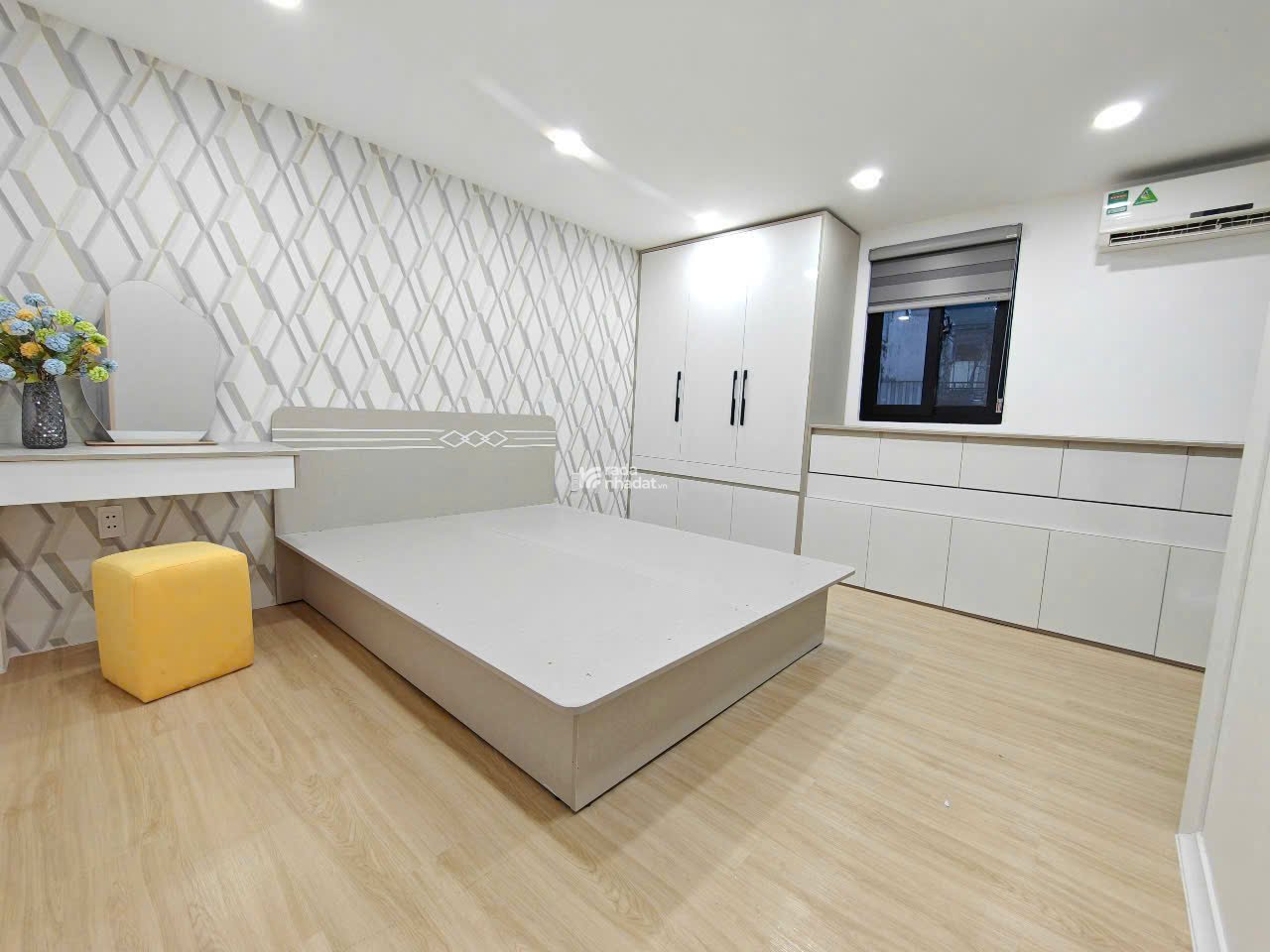 HOT: BÁN NHÀ 2 MẶT HẺM 86 THÍCH QUẢNG ĐỨC, P5, PHÚ NHUẬN