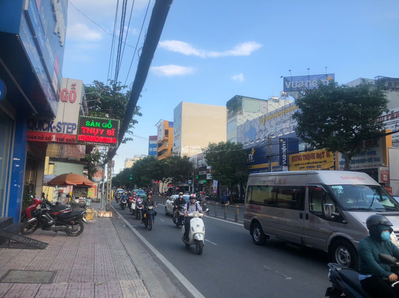 nhà cấp 4 số 517 nguyễn thị thập phường tân phong Q7 dt 8,5x21,5m