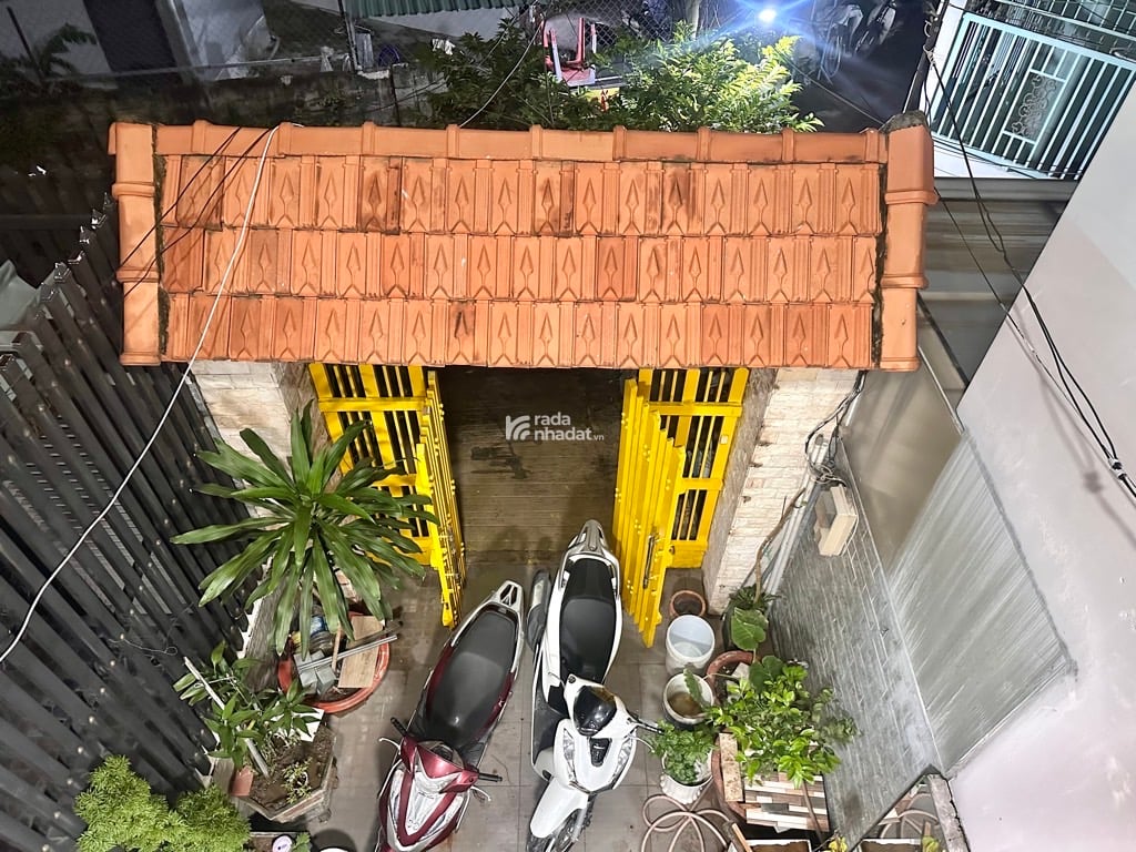 BÁN NHÀ 4 TẦNG - KHU VIP TRƯỜNG THỌ - TRUNG TÂM THỦ ĐỨC