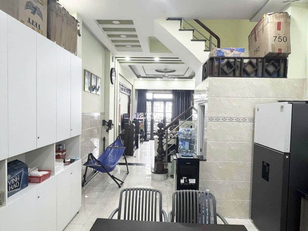 BÁN NHÀ MỚI ĐƯỜNG TỈNH LỘ 10,KHU TÊN LỬA (4 x 15 x 4 Tầng) 6.15 TỶ TL