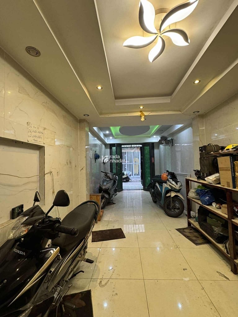 4 TẦNG BTCT - HẬU GIANG -P.11- Q.6- DT: 54M2 -5 TỶ 6