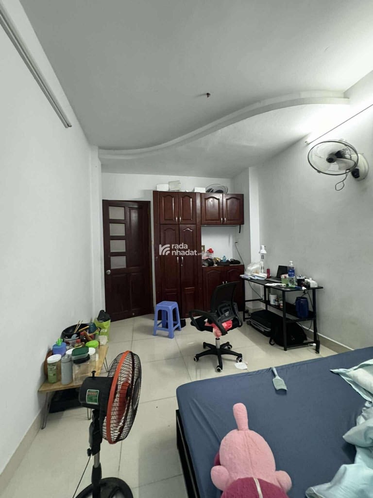 4 TẦNG BTCT - HẬU GIANG -P.11- Q.6- DT: 54M2 -5 TỶ 6