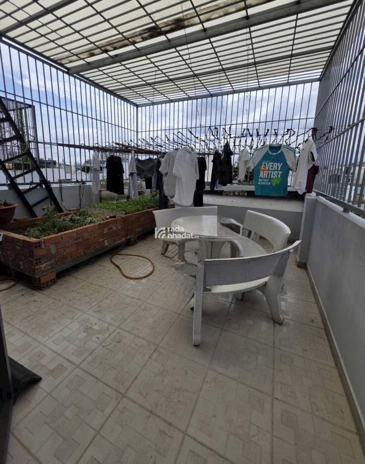 Bán Gấp Nhà Mặt Tiền KD, 4Tầng ST 7PN, 5x18m, Ngay Lê Văn Quới, Ngã Tư 4Xã, Q. Bình Tân.