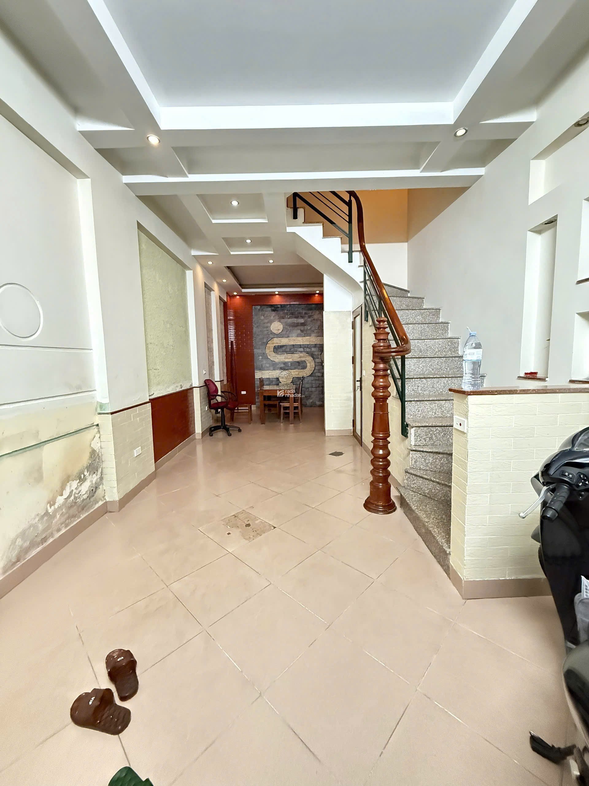 Bán nhà phân lô tại Trung Kính