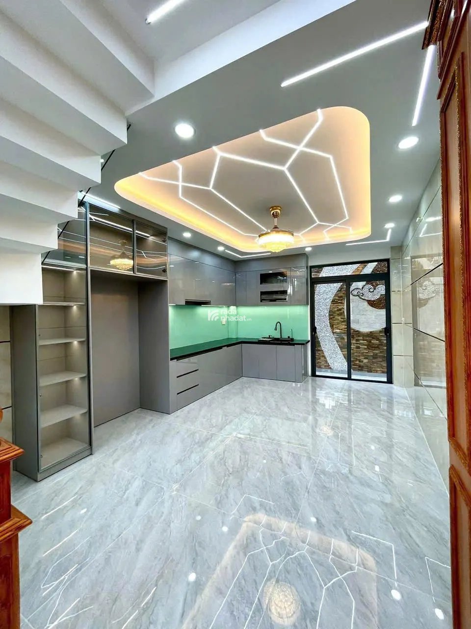 BÁN NHÀ ĐẸP 5 TẦNG ,XÂY MỚI 100% ,VỊ TRÍ ĐẮC ĐỊA GÒ XOÀI, BHHA, BÌNH TÂN