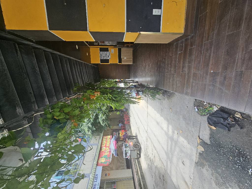 MẶT TIỀN KINH DOANH ĐA NGÀNH NGHỀ 
