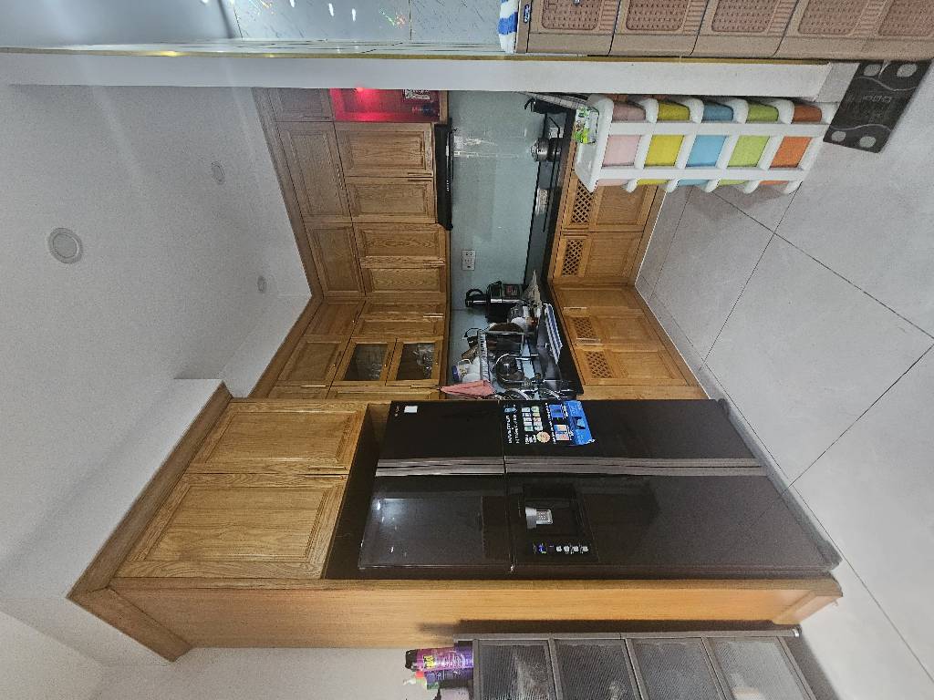 MẶT TIỀN KINH DOANH ĐA NGÀNH NGHỀ 

