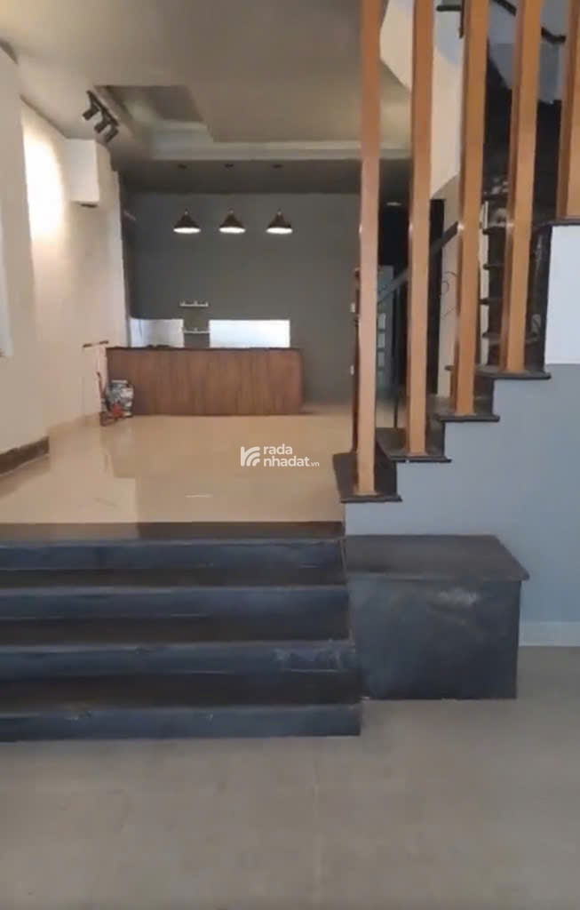 Nhà 3 tầng  sát mặt tiền Đông Hưng Thuận 06  Quận 12 Hẻm 5m  4.5x23m full thổ  Giá 8.88 Tỷ