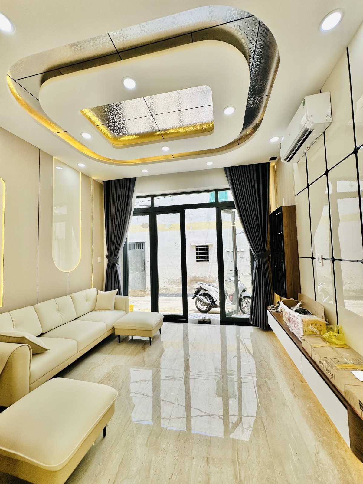Nhà đẹp thiết kế linh lung FULL nội thất cao cấp Khuông Việt , Phú Trung, Tân Phú chỉ 7.65 tỷ