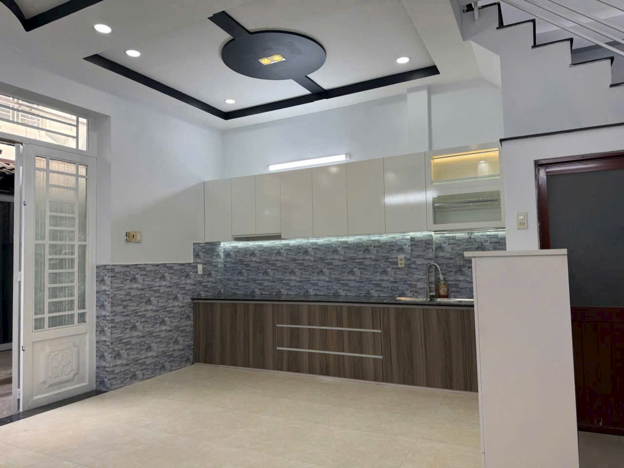 Nhà đẹp ở ngay đường số 9 , Bình Hưng Hòa, Bình Tân chỉ 3.4 tỷ 