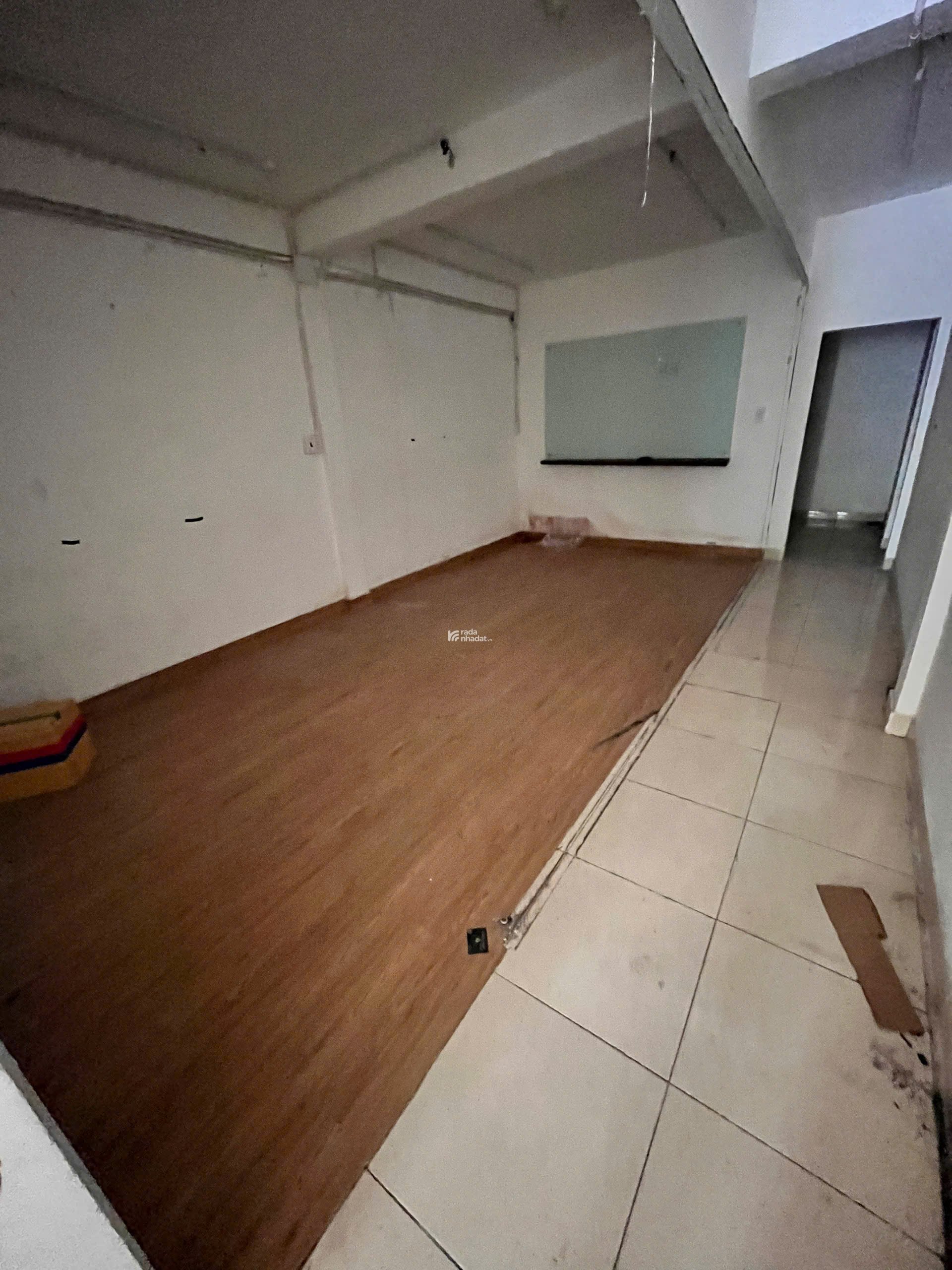 MẶT TIỀN 20M, SHOWROOM ĐỘC LẬP TẠI TRUNG TÂM Q.6