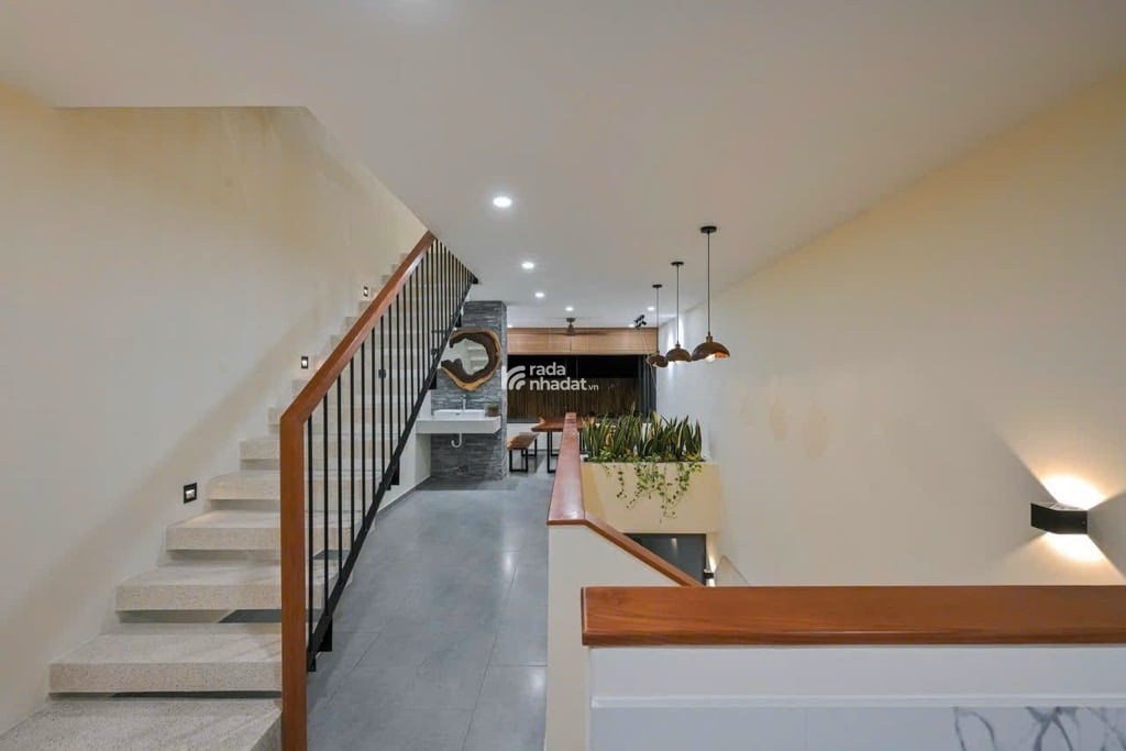 VILLA GẦN GLOBAL CITY - 27TR/TH - 5 TẦNG - 12TY5 (Ngộp)