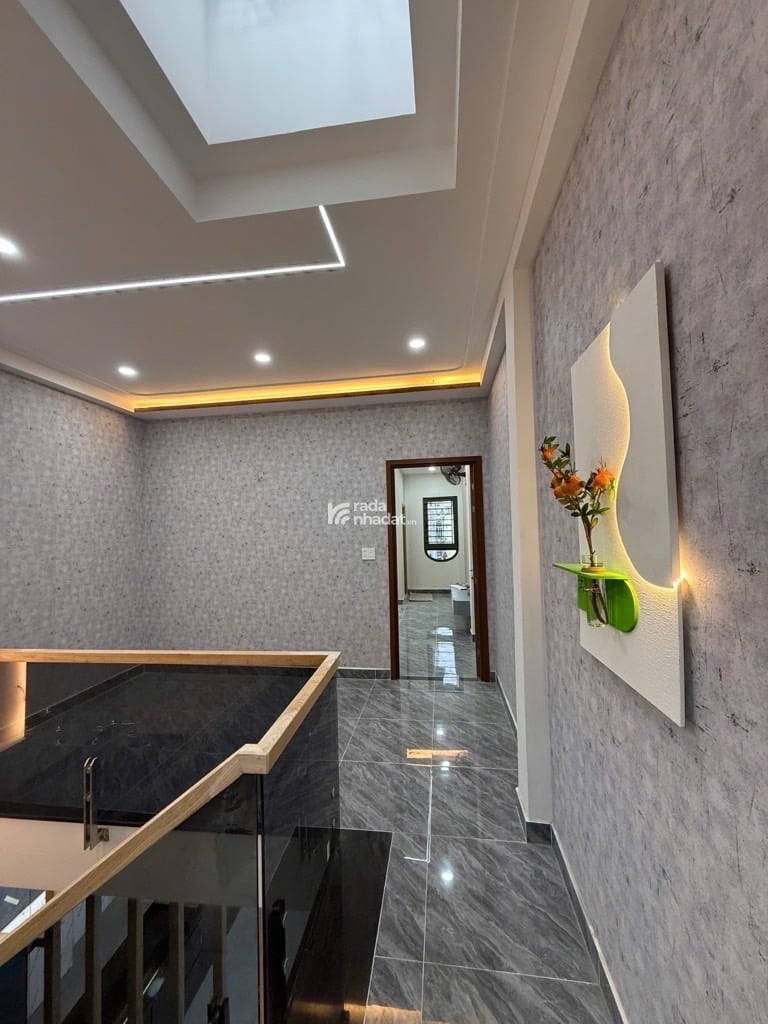 Bán nhà gần văn cao lê thúc hoạch vườn lài tân phú