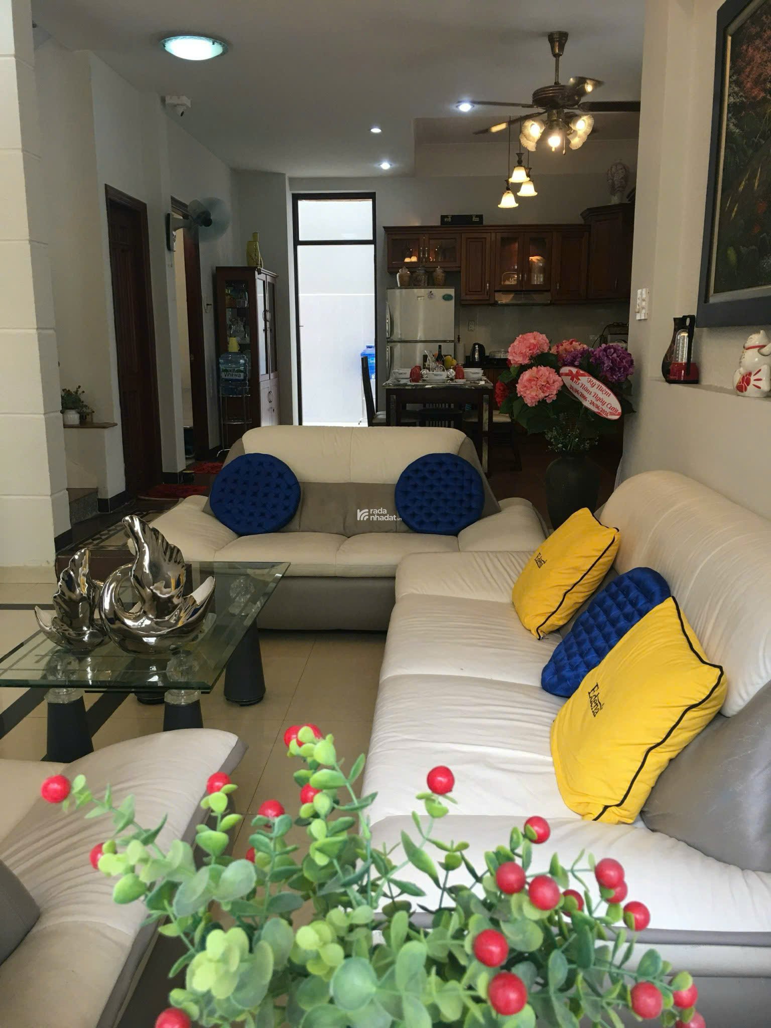 Cho thuê biệt thự sân vườn KDC Sông Đà,  Hiệp Bình Chánh  10m x 20m trệt 2 lầu 5PN giá 26tr