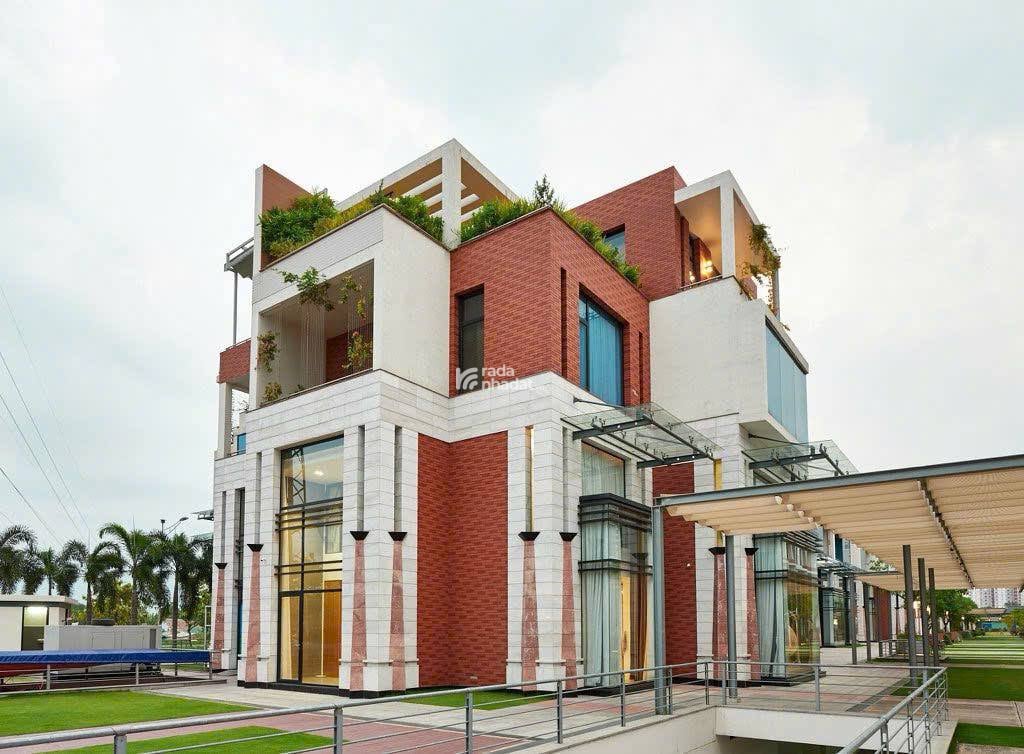 [NHÀ BÈ] SIÊU PHẨM LÔ GÓC 343M2 - HẦM THANG MÁY - 5 TẦNG DÒNG TIỀN 100TR/TH - CHỈ NHỈNH 40 TỶ 