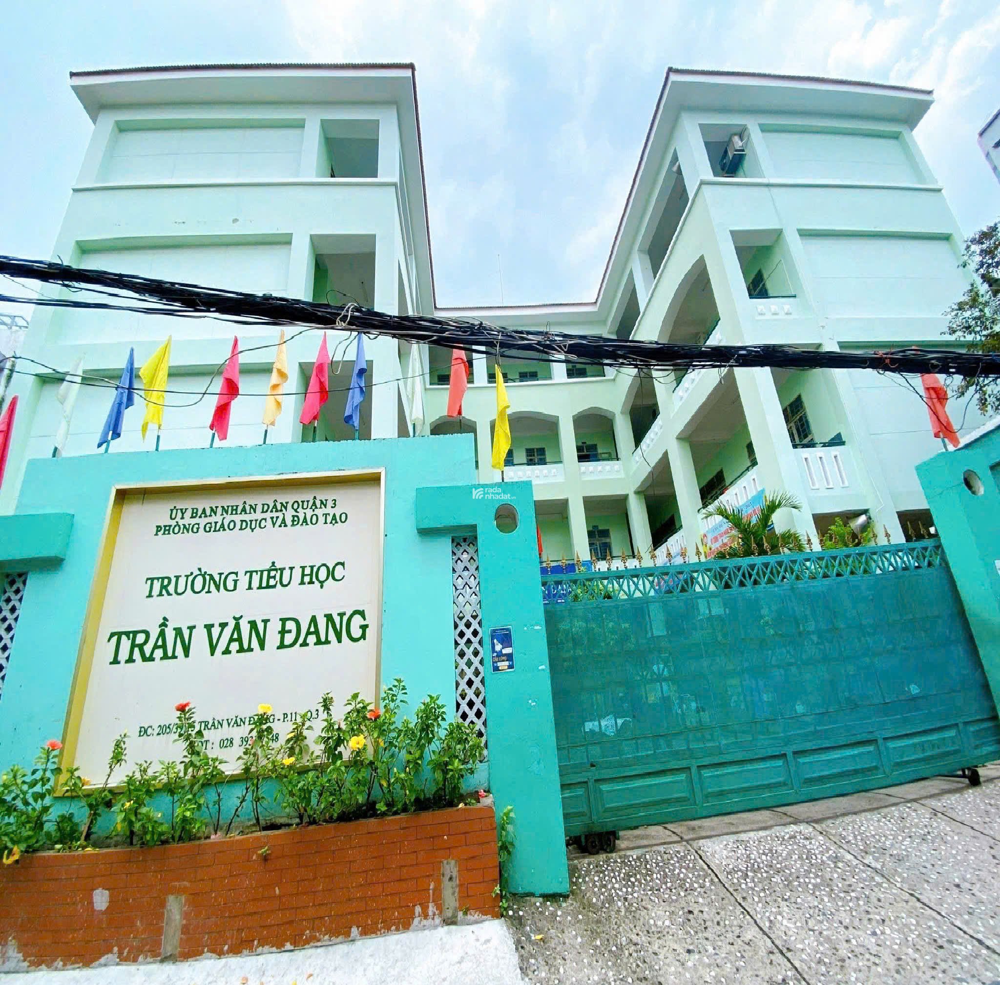 Bán nhà Quận 3 - Hẻm Ô TÔ Trần Văn Đang - 5.9 x 7.4 m - Cho thuê 200 tr - 5 Tầng - 8.6 tỷ