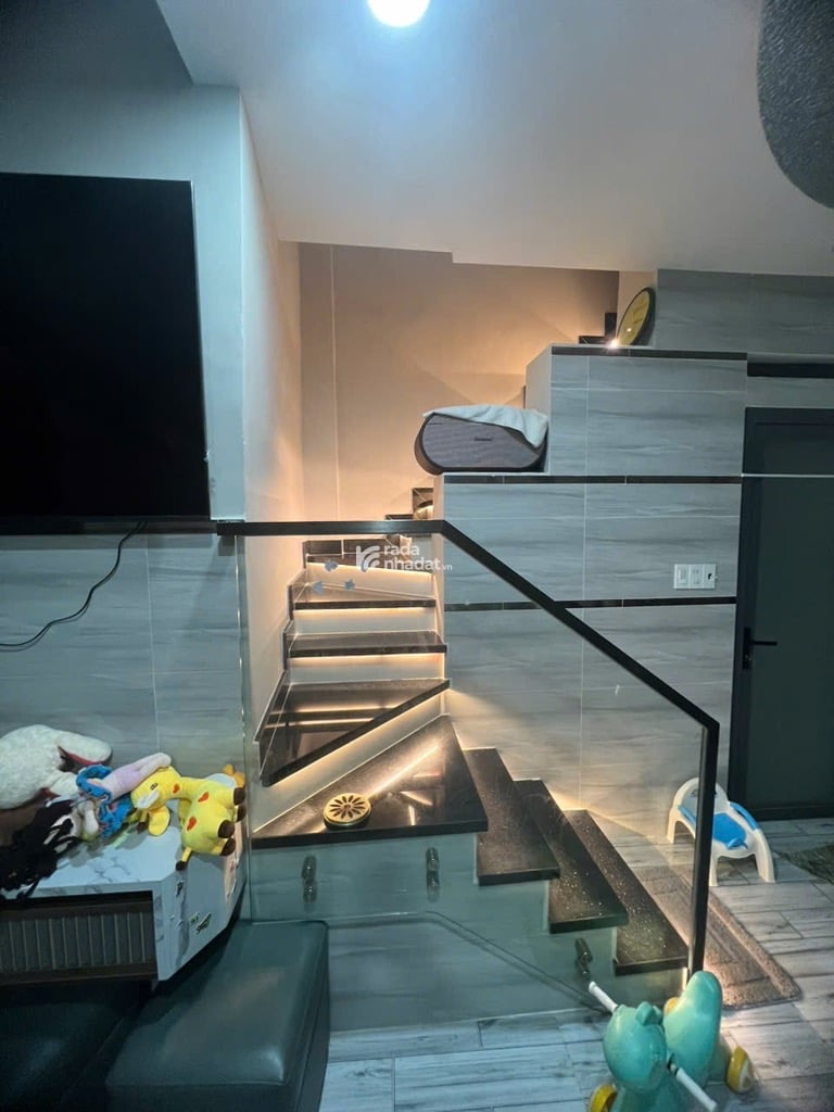 NHÀ ĐẸP 2 TẦNG-49M2-HẺM 3M-HẬU GIANG-GIÁ 4.9 TỶ