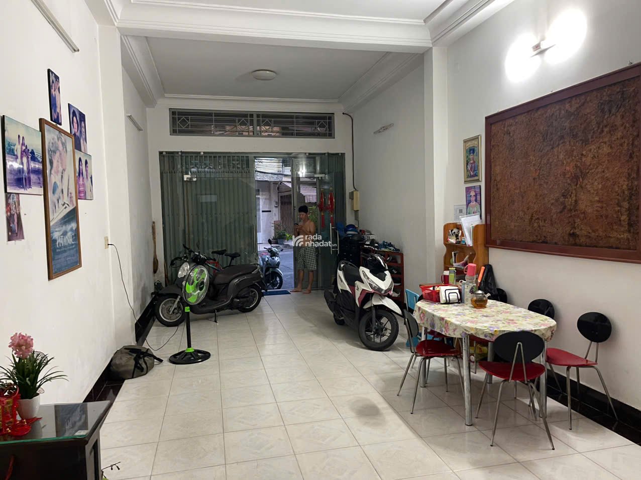 Bán nhà hiếm hẻm xe hơi 4 tầng 4.5x20 134 Thành Thái, P.12, Q.10 khu vực sầm uất hẻm 