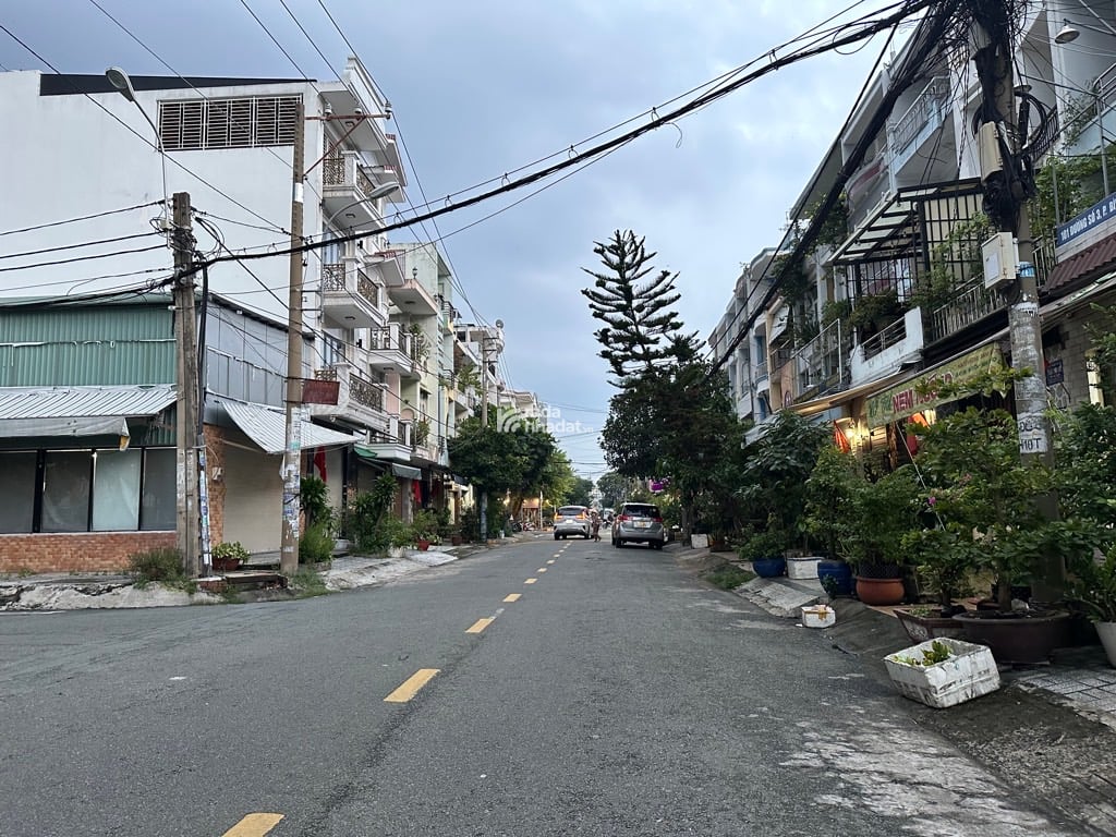 GẤP! NHÀ 3 TẦNG MẶT TIỀN KINH DOANH KHU NAM HÙNG VƯƠNG - 80M2 - NHIK 7 TỶ