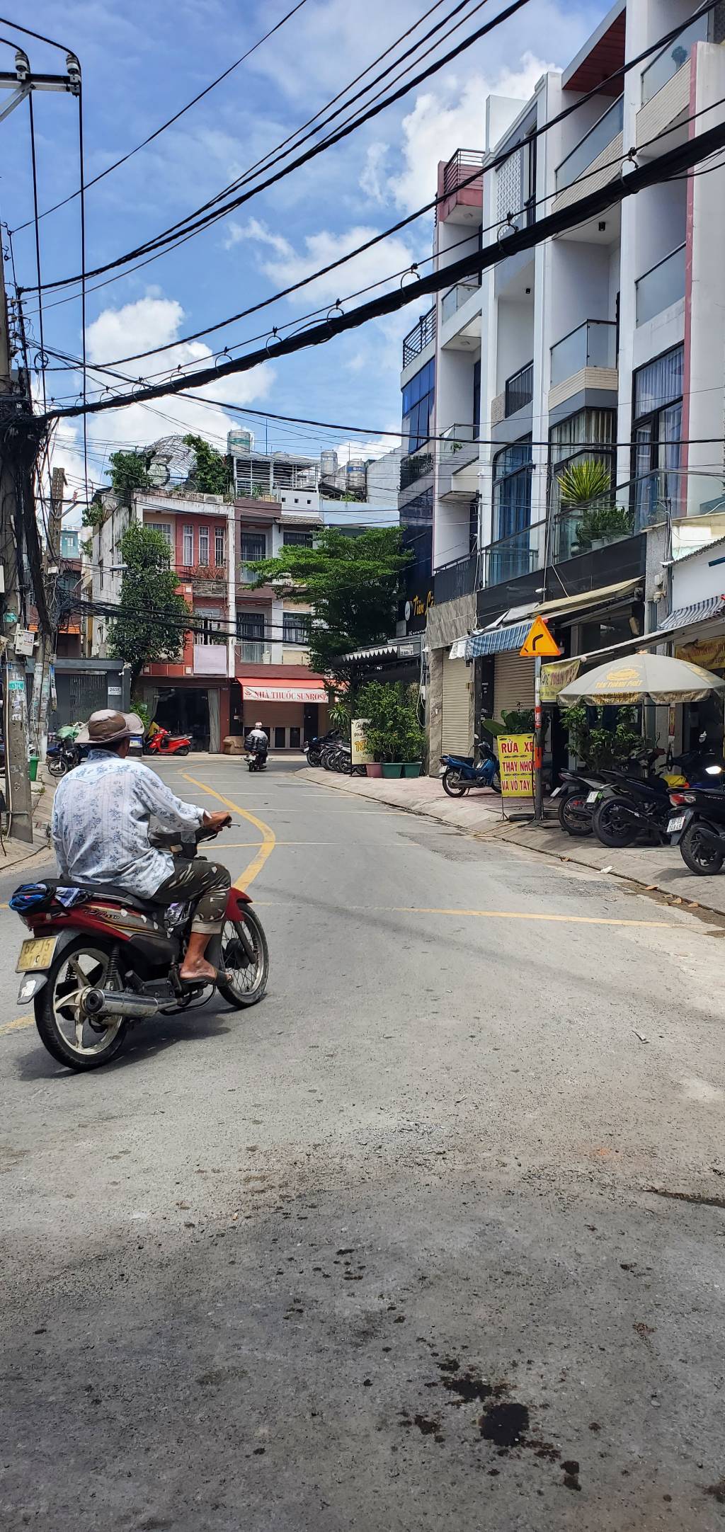 MẶT TIỀN KINH DOANH SẦM UẤT - TRỊNH ĐÌNH TRỌNG - TÂN PHÚ - VỊ TRÍ ĐẮC ĐỊA - 60M2 - 2 TẦNG BTCT