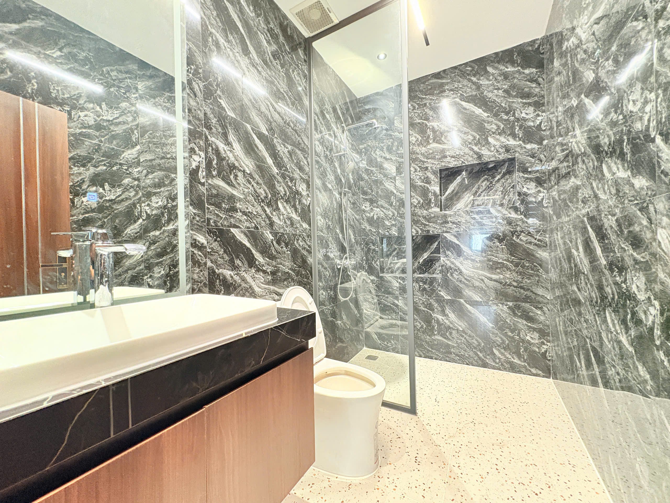 NHÀ MẶT TIỀN ĐƯỜNG SỐ KDC CÔNG ÍCH, PHÚ MỸ, QUẬN 7