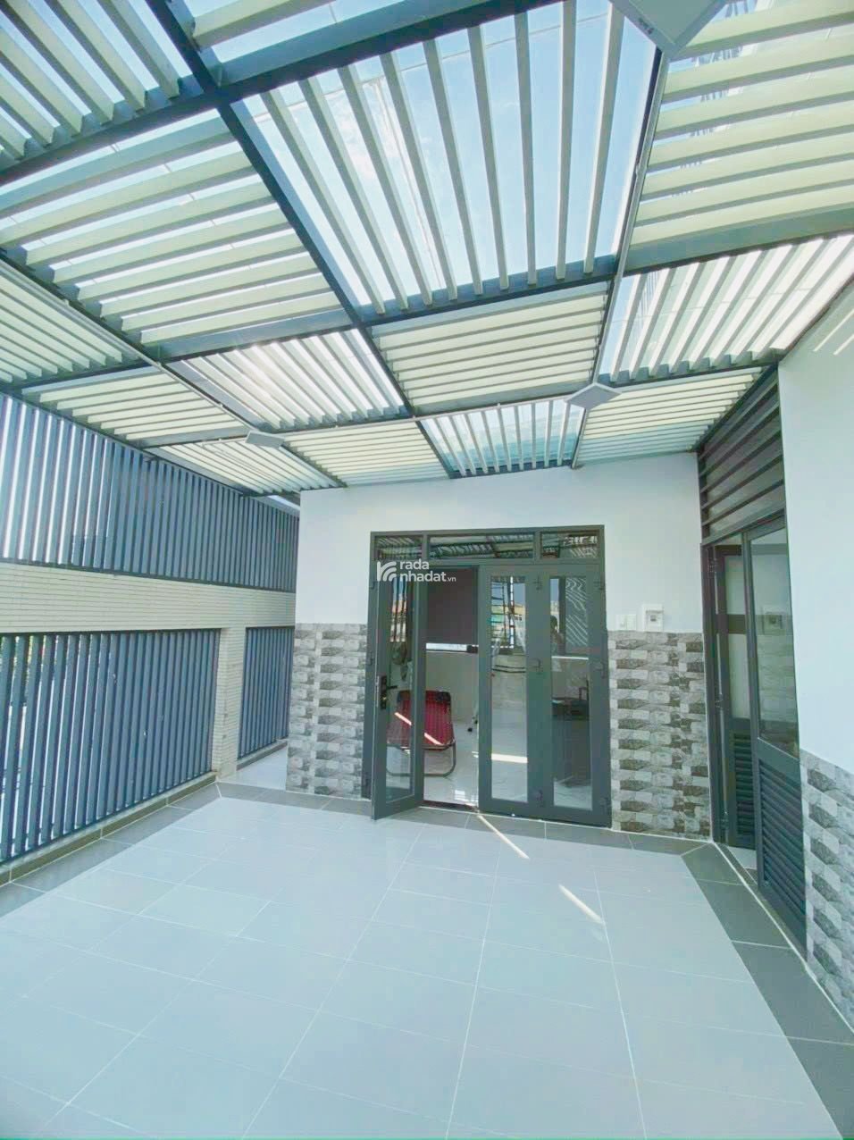 CHDV 7 tầng, đường Tô Hiệu 160m2, Ngang 8.2m, Thang Máy, DT 100tr/tháng, Chỉ 39.8 Tỷ