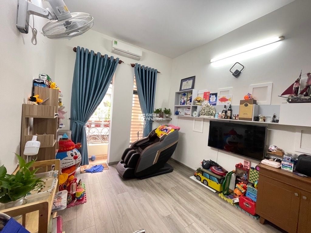 #1056 NHÀ PHỐ ĐẸP 3TẦNG VÀO Ở NGAY HẺM 3M H-T-P-QUẬN 7 -SHR HOÀN CÔNG-NHĨNH 6TỶ TL