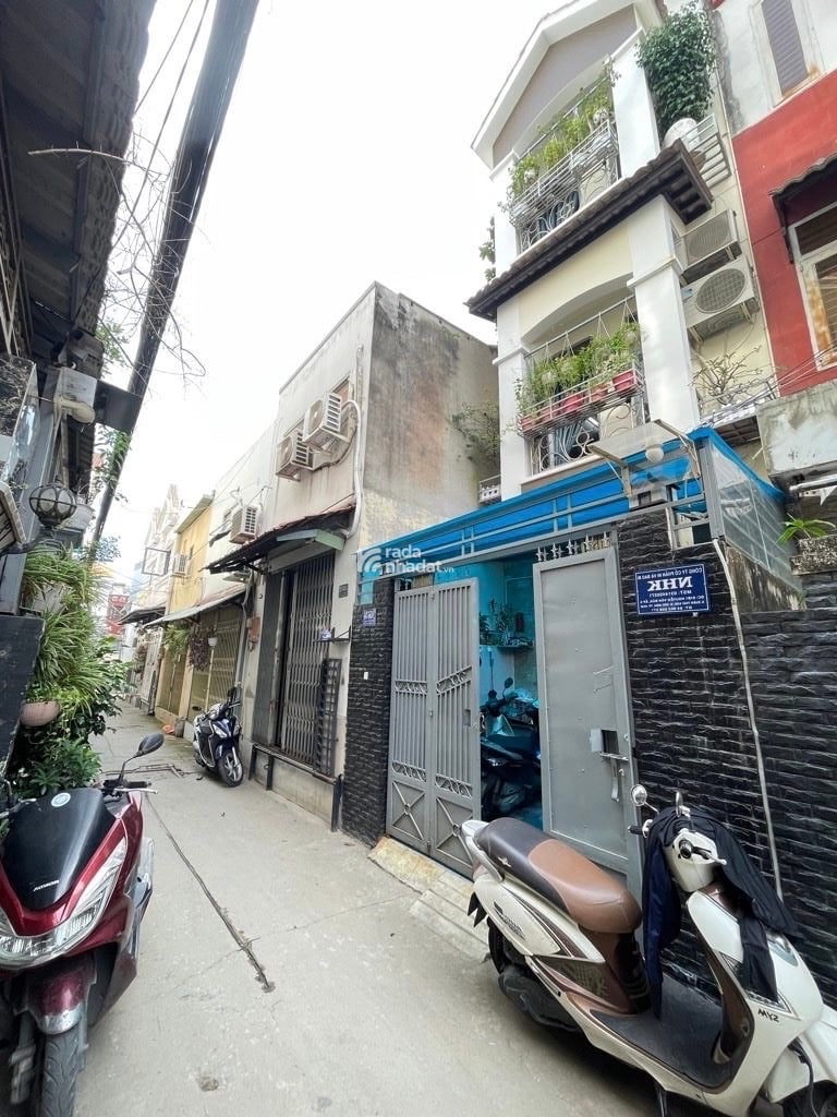 #1056 NHÀ PHỐ ĐẸP 3TẦNG VÀO Ở NGAY HẺM 3M H-T-P-QUẬN 7 -SHR HOÀN CÔNG-NHĨNH 6TỶ TL