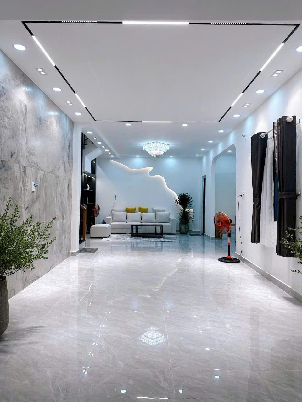 Xoay vốn bán gấp nhà sát MT Chu Văn An, Bình Thạnh, 73m2, 4 tầng 4PN, SHR giá 4 tỷ 120 TL