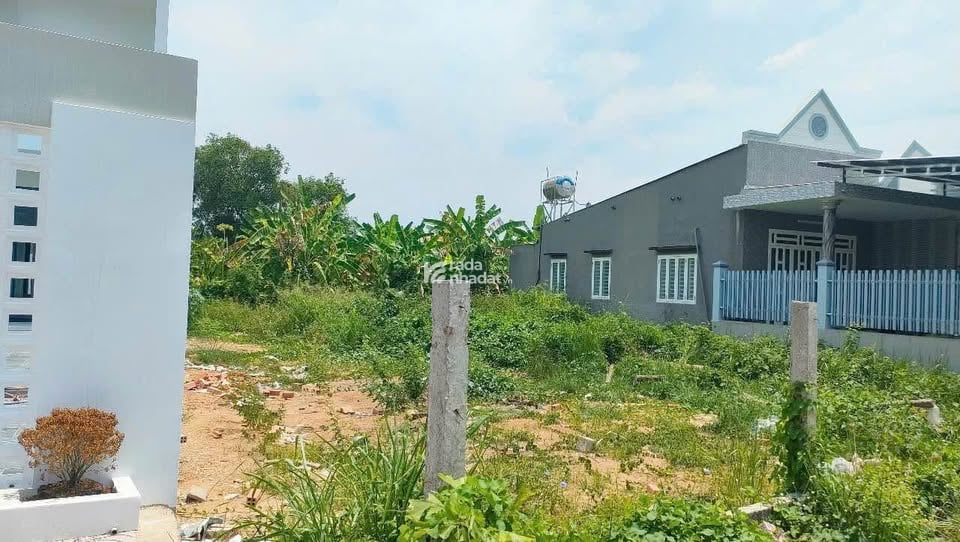 1ty450TR - bán 2 lô liền kề 10x21 ( 210m2 ) full thổ cư ngay ngã tư Bến Cá