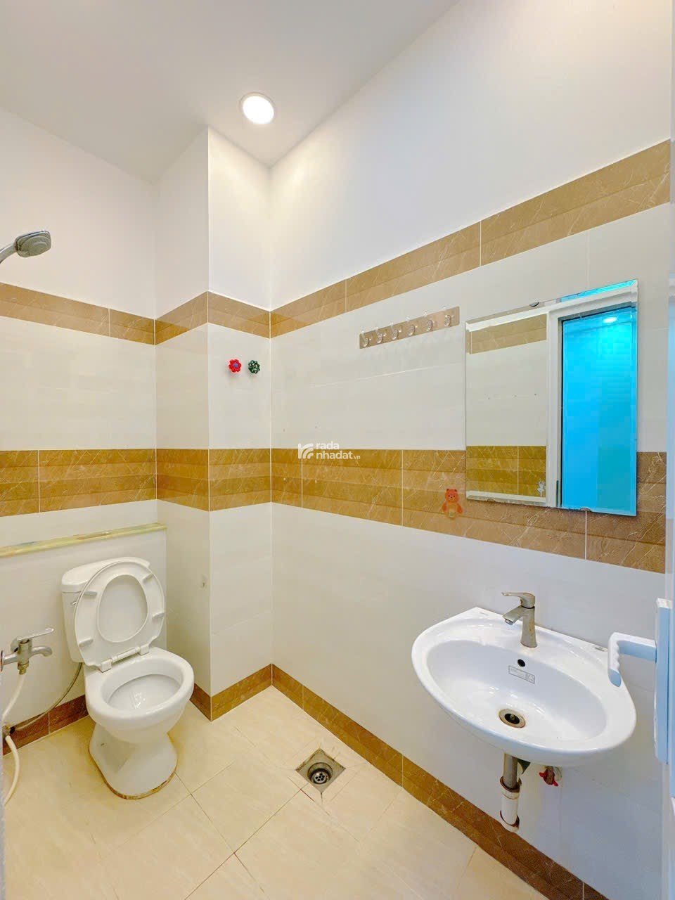 NHÀ HẺM XE TẢI - CÁCH 10M RA MẶT TIỀN BÌNH LỢI - 4 TẦNG 94m2 (424) - 12.9 TỶ