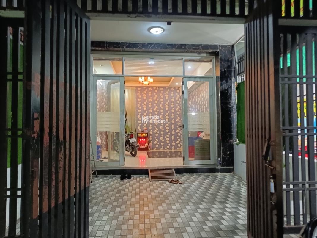 100m2 - Giá 16.5 tỷ - Mặt tiền Nguyễn Lương Bằng chợ Phước Long, Q7