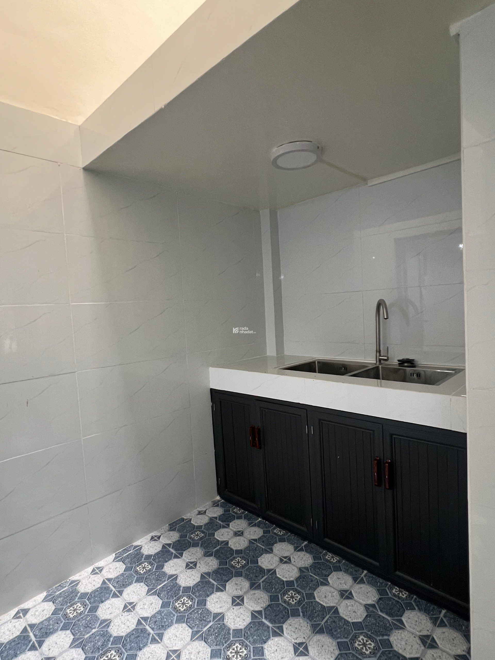 Cho thuê nhà nguyên căn đường 1B, Bình Tân - vị trí đắc địa - kinh doanh tốt - nhà đẹp, mới